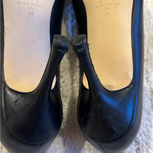 Marc Fisher Black Stiletto Heels 8 - Picture 6 of 7